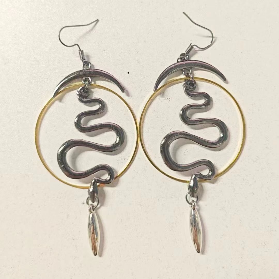 Romantic Earring for Special Moments