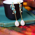 Beautiful Silver Earring with Unique Style