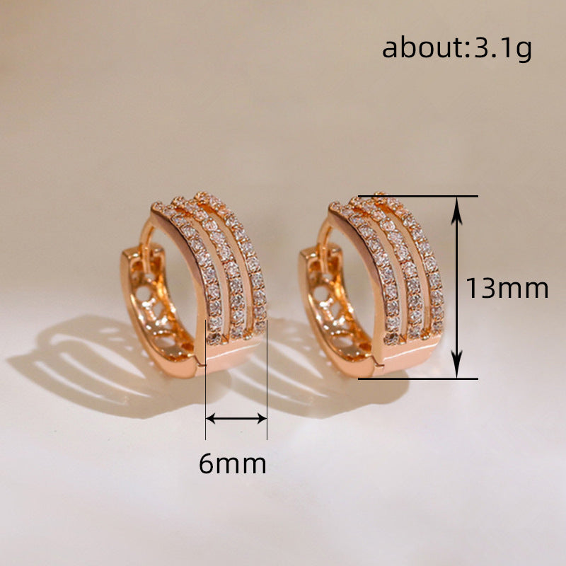 Charming Earring for Any Occasion