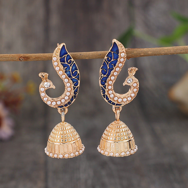 Charming Earring for Any Occasion