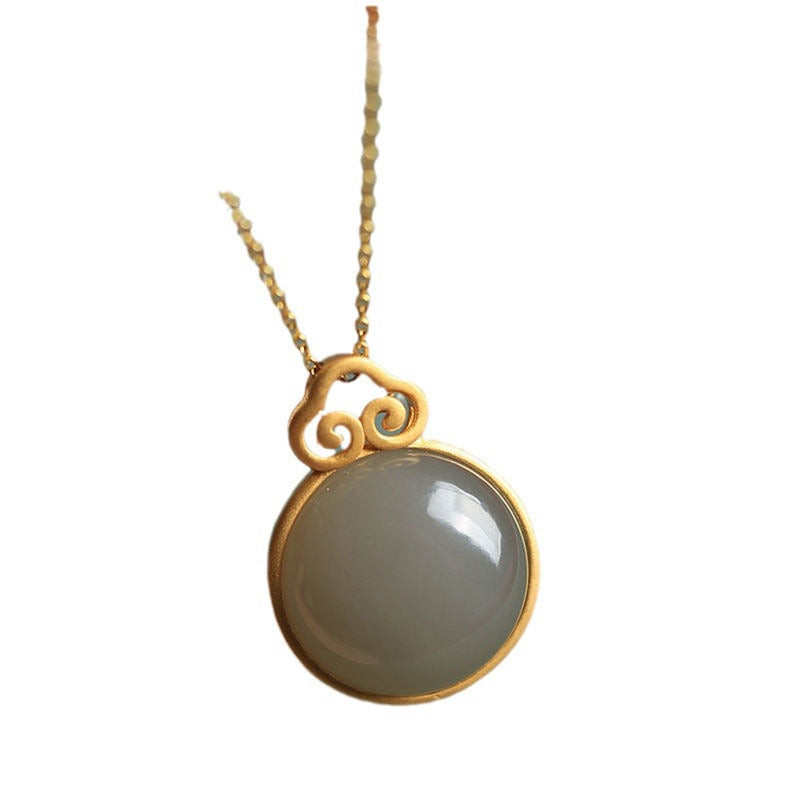 Classic Gold Necklace with Timeless Appeal