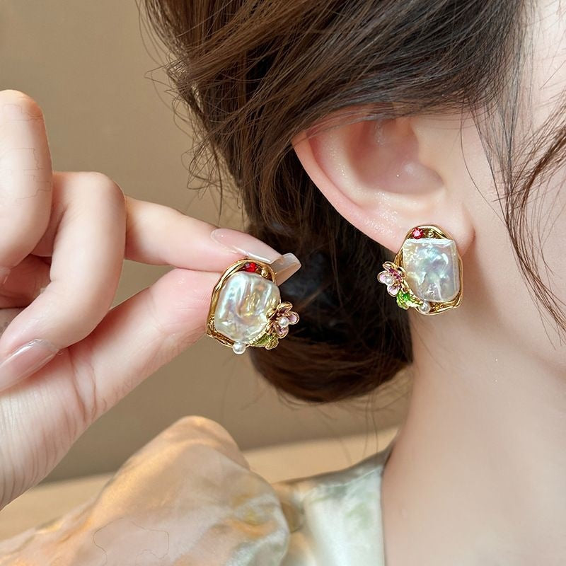 Vintage Handmade Pearl Earring