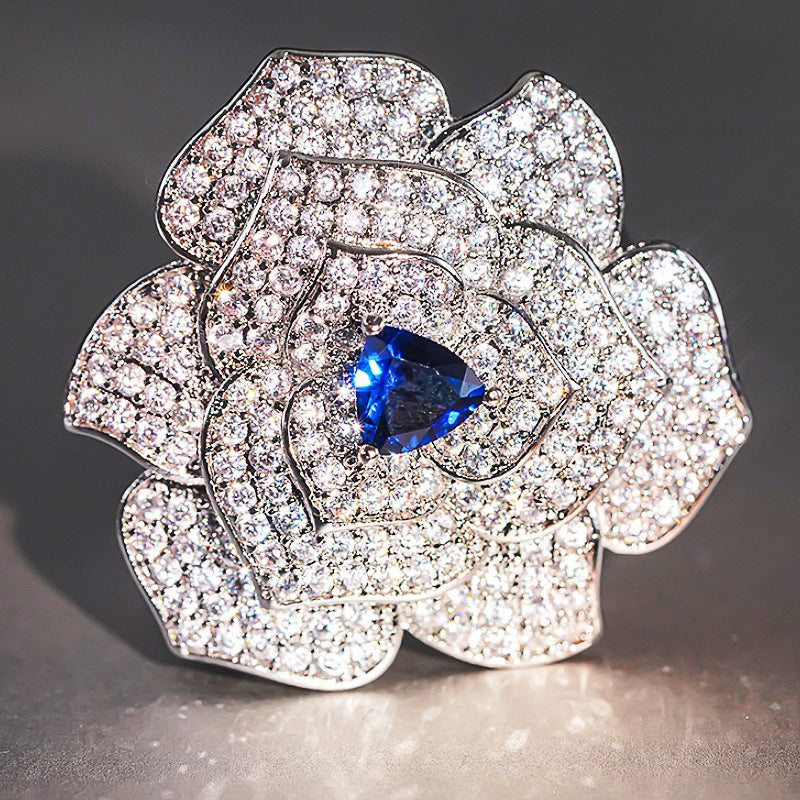 Elegant Piece for Every Occasion
