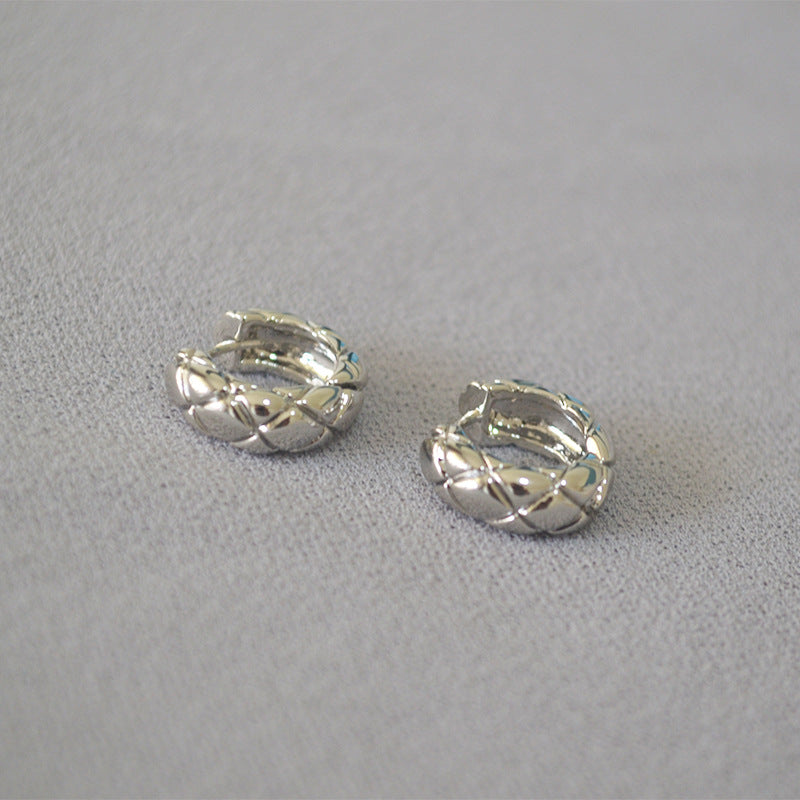 Elegant Gold Earring for Every Occasion