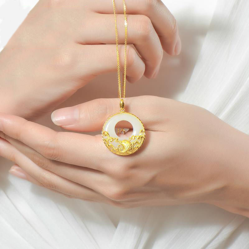 Stunning Necklace for Daily Wear