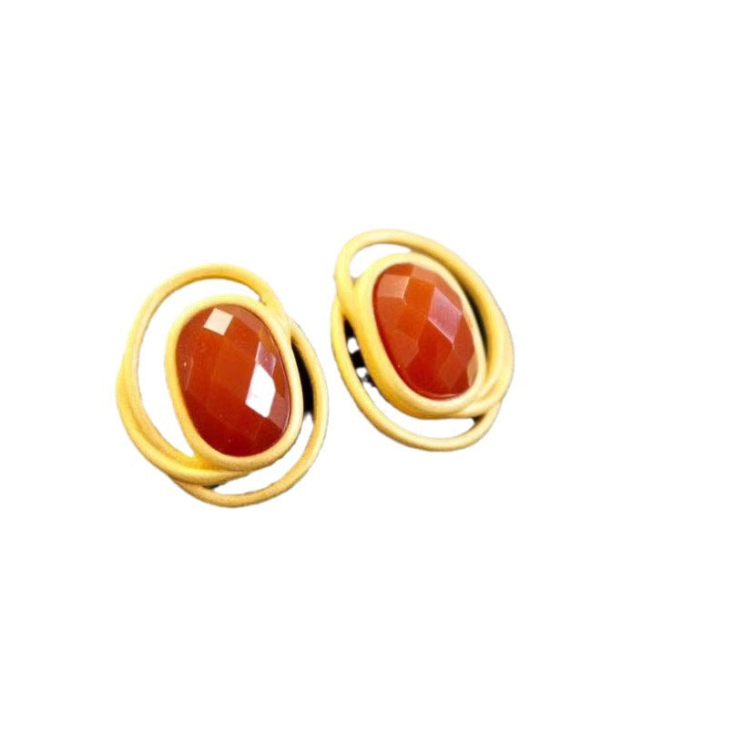 Stunning Gold Earring for Daily Wear