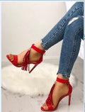 Graceful Orthopedic Sandals for Modern Look