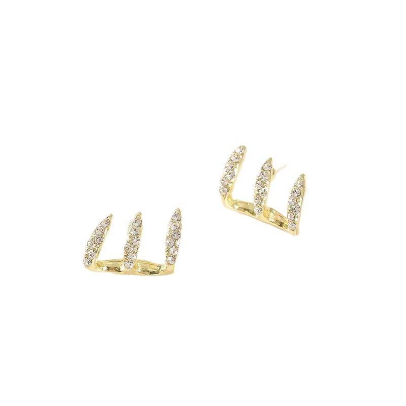 Classic Earring with Timeless Appeal