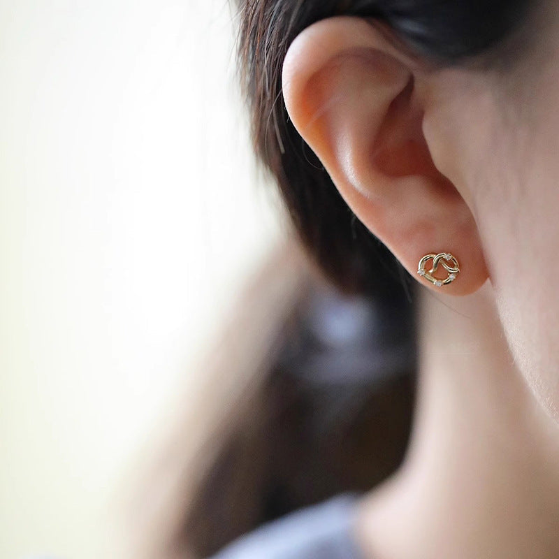Classic Earring with Timeless Appeal