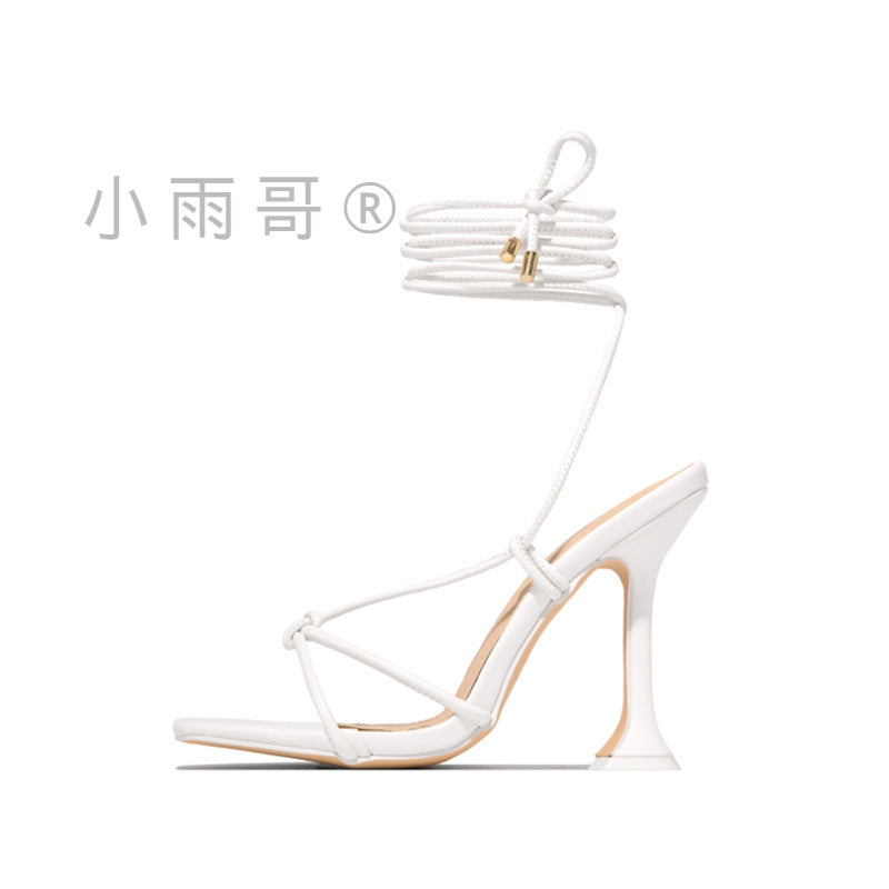 Chic Orthopedic Sandals with Unique Design