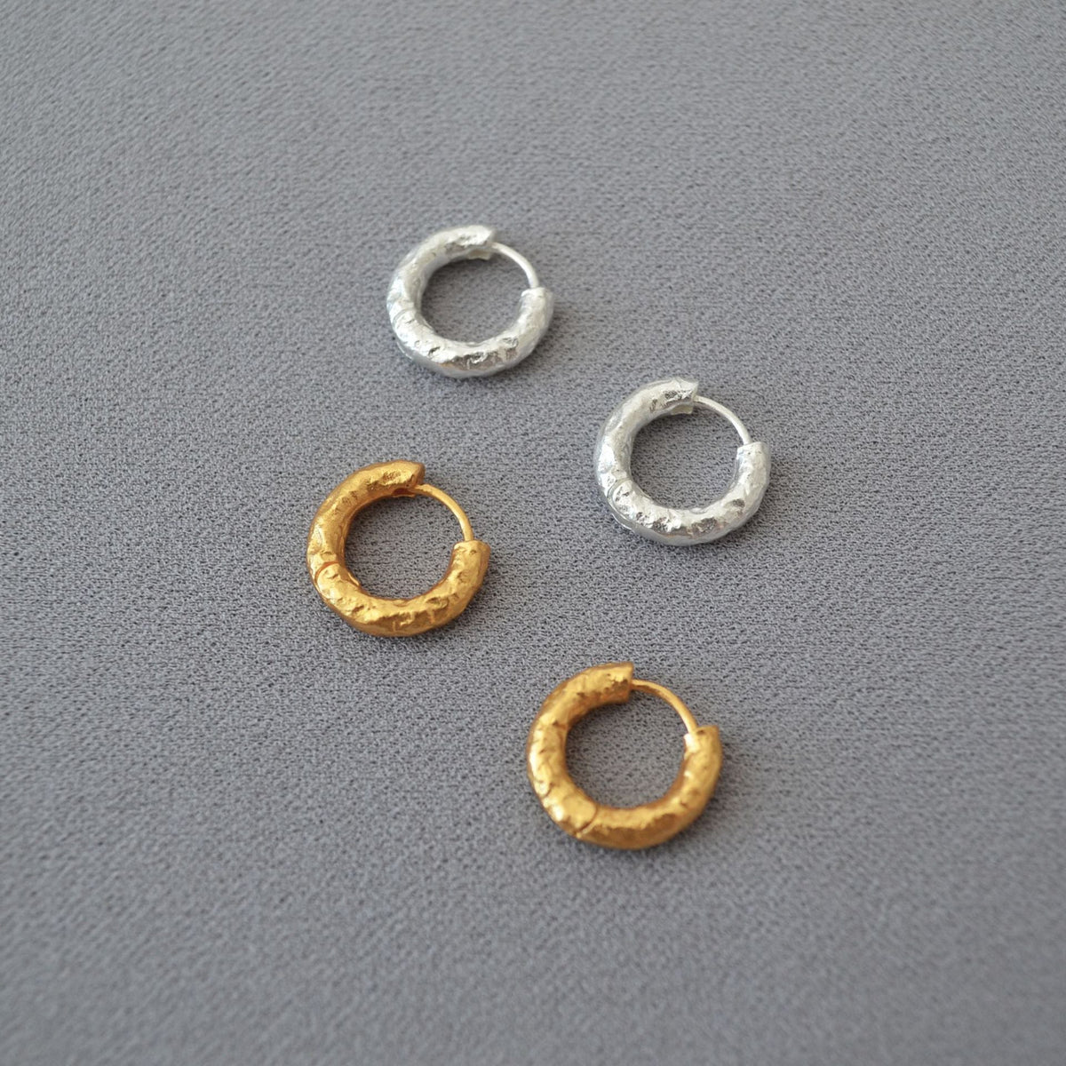 Stunning Gold Earring for Daily Wear