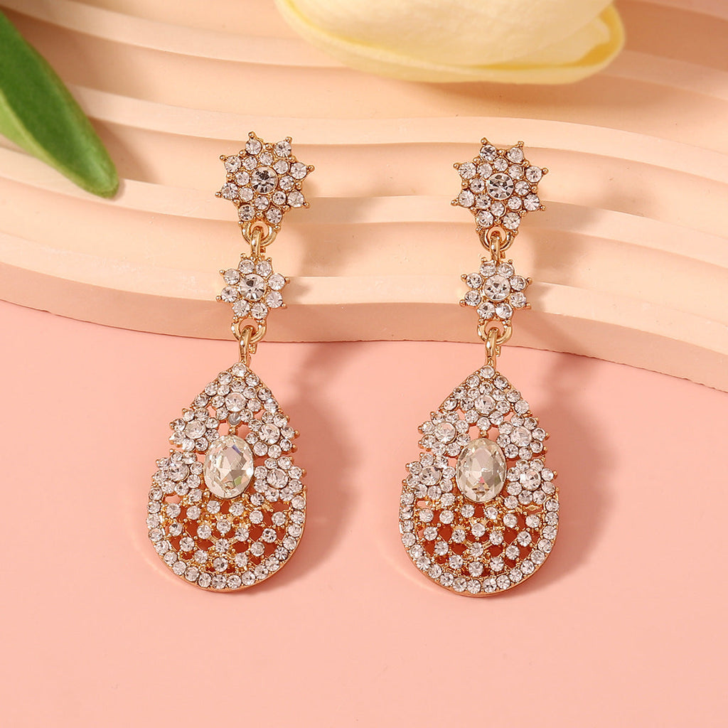 Romantic Earring for Special Moments