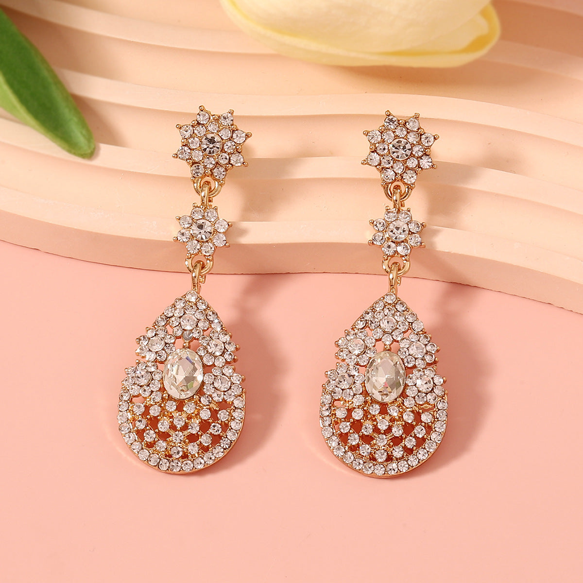 Romantic Earring for Special Moments