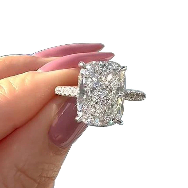 Beautiful Ring with Unique Style
