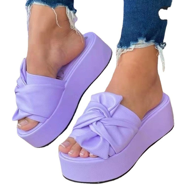 Chic Orthopedic Sandals with Unique Design