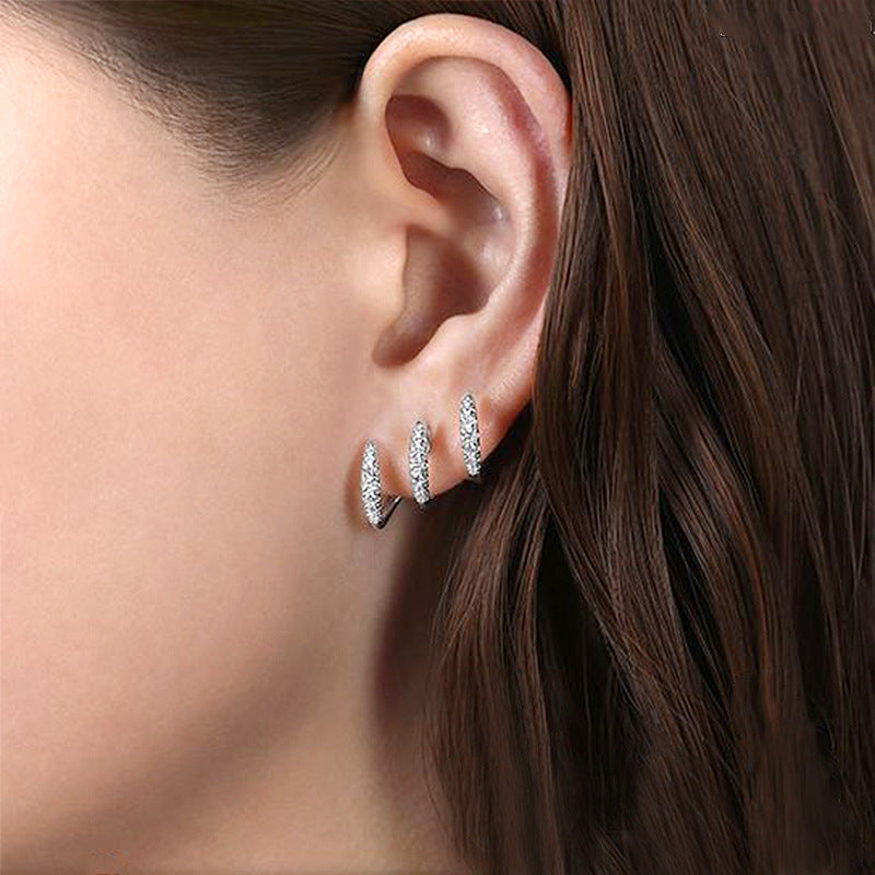 Charming Earring for Any Occasion