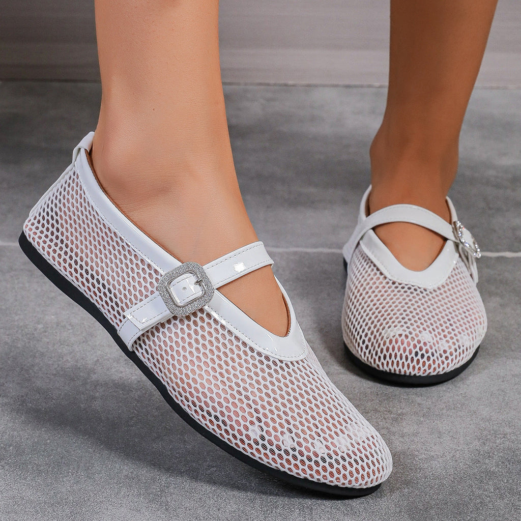 Graceful Orthopedic Sandals for Modern Look