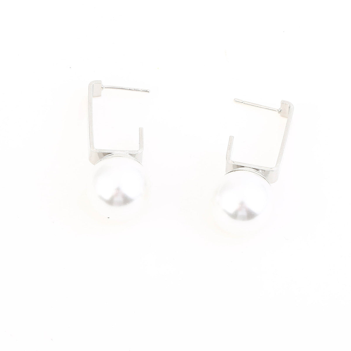Elegant Pearl Earring for Every Occasion