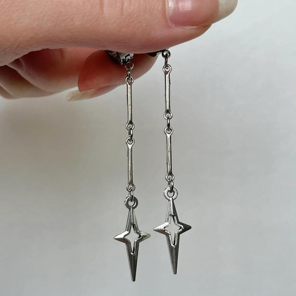 Vintage Handmade Silver Earring