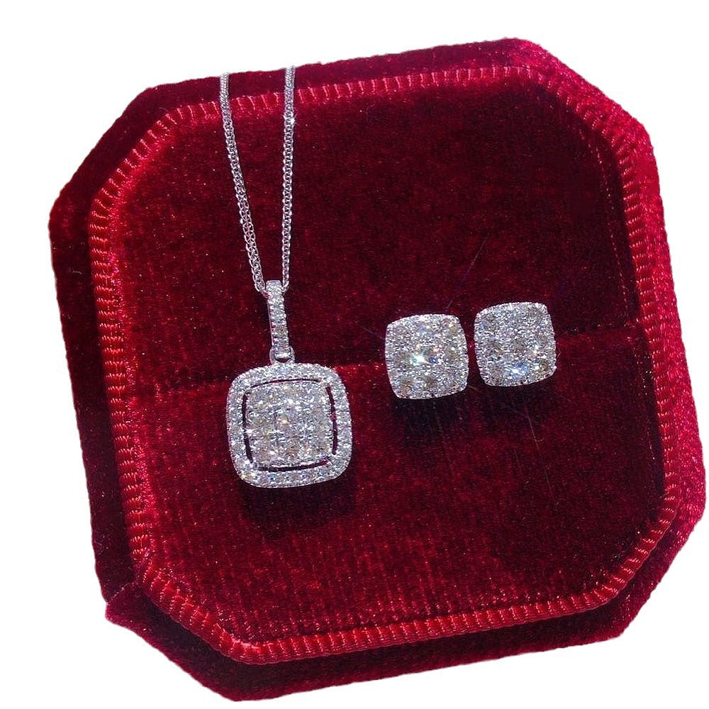 Beautiful Necklace with Unique Style