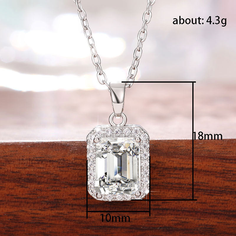 Classic Necklace with Timeless Appeal
