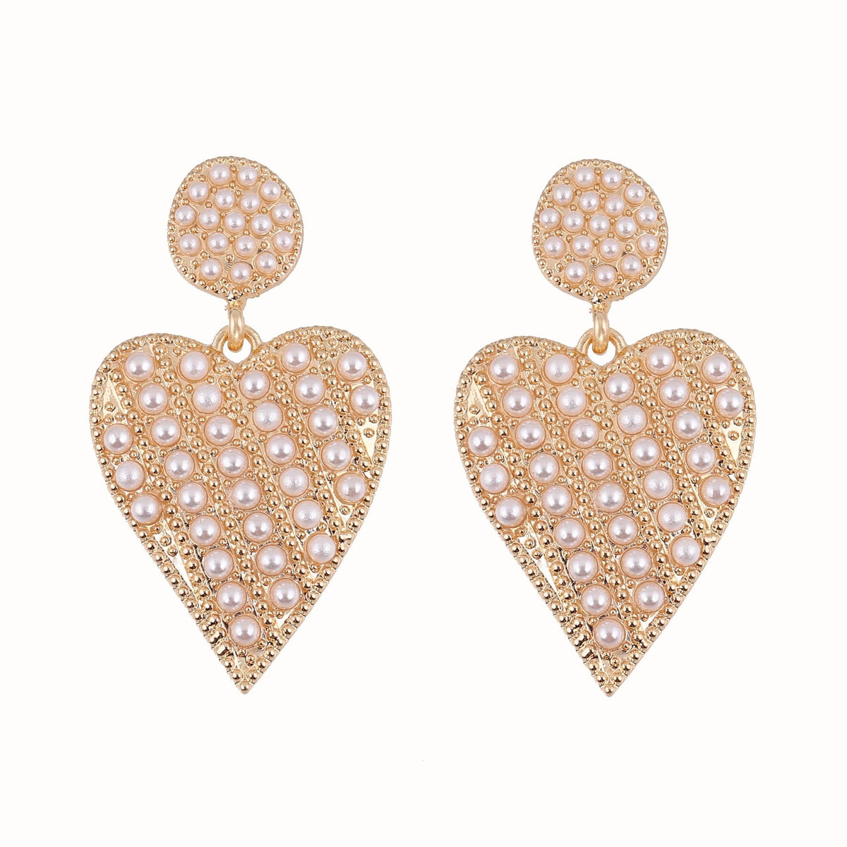 Romantic Pearl Earring for Special Moments