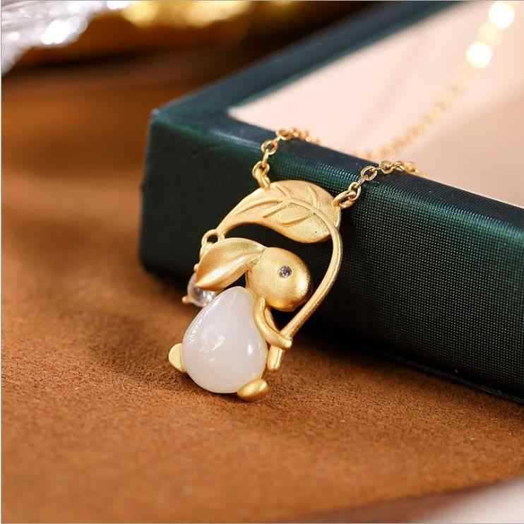 Romantic Gold Set for Special Moments