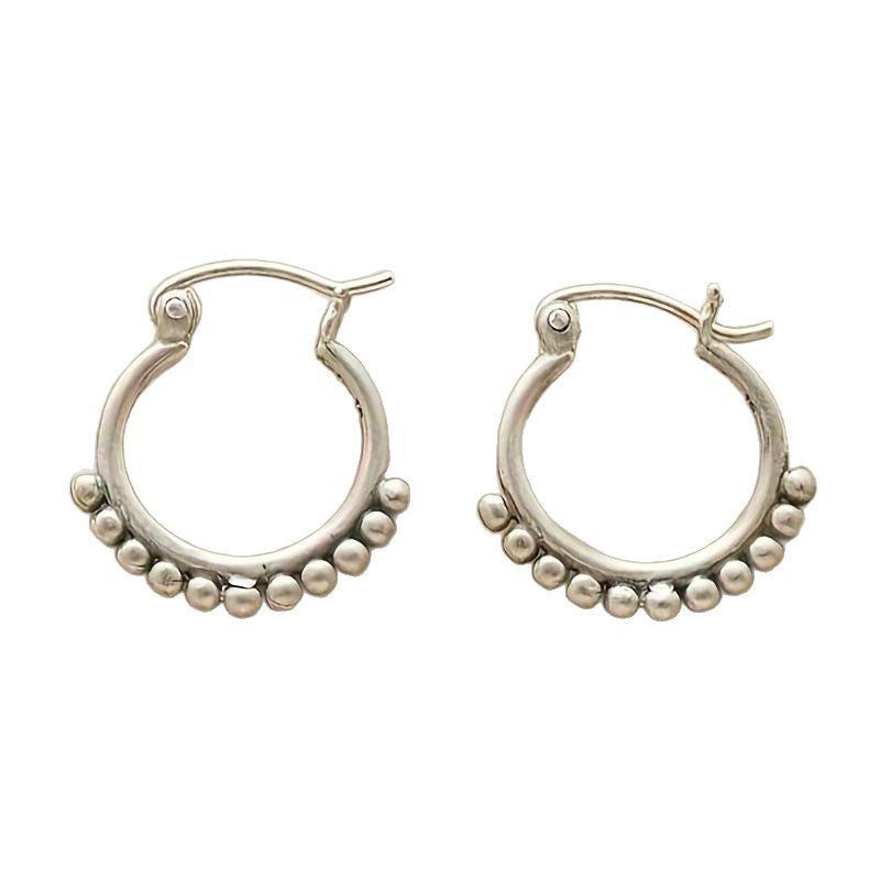 Charming Earring for Any Occasion