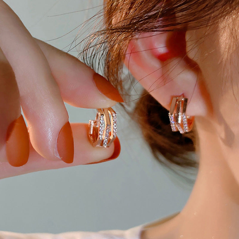 Romantic Earring for Special Moments