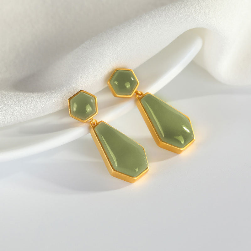 Classic Silver Earring with Timeless Appeal