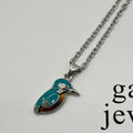 Charming Silver Necklace for Any Occasion