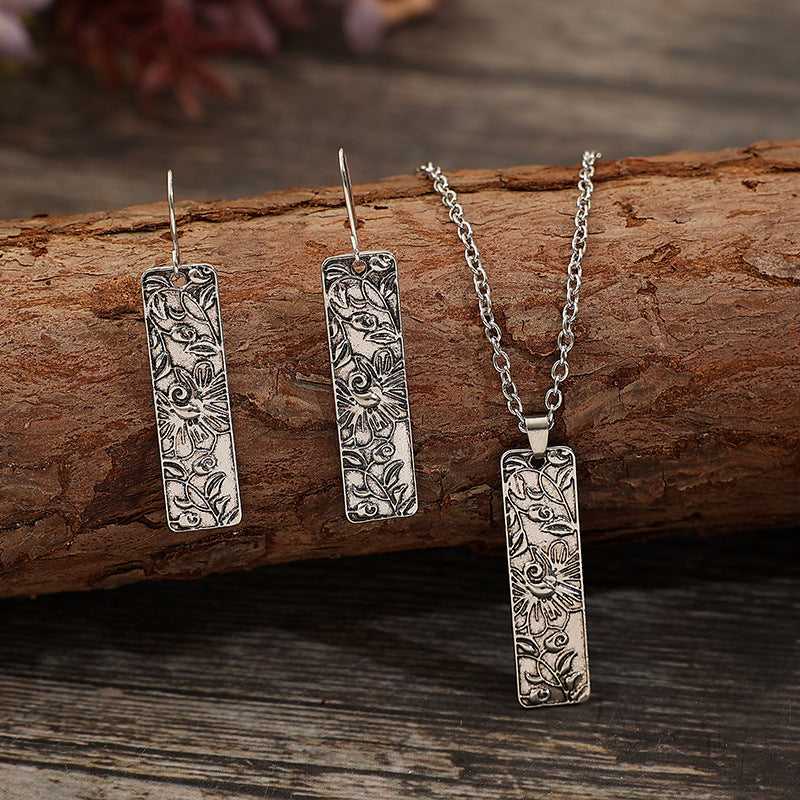 Stunning Necklace for Daily Wear