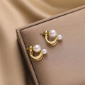 Charming Pearl Earring for Any Occasion