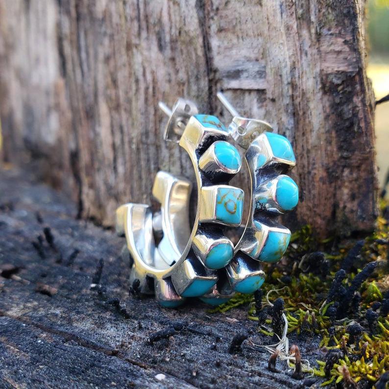 Stunning Earring for Daily Wear