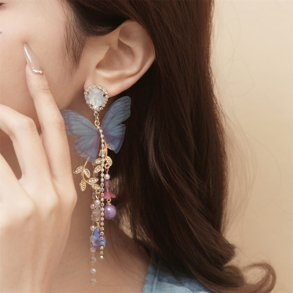Classic Pearl Earring with Timeless Appeal