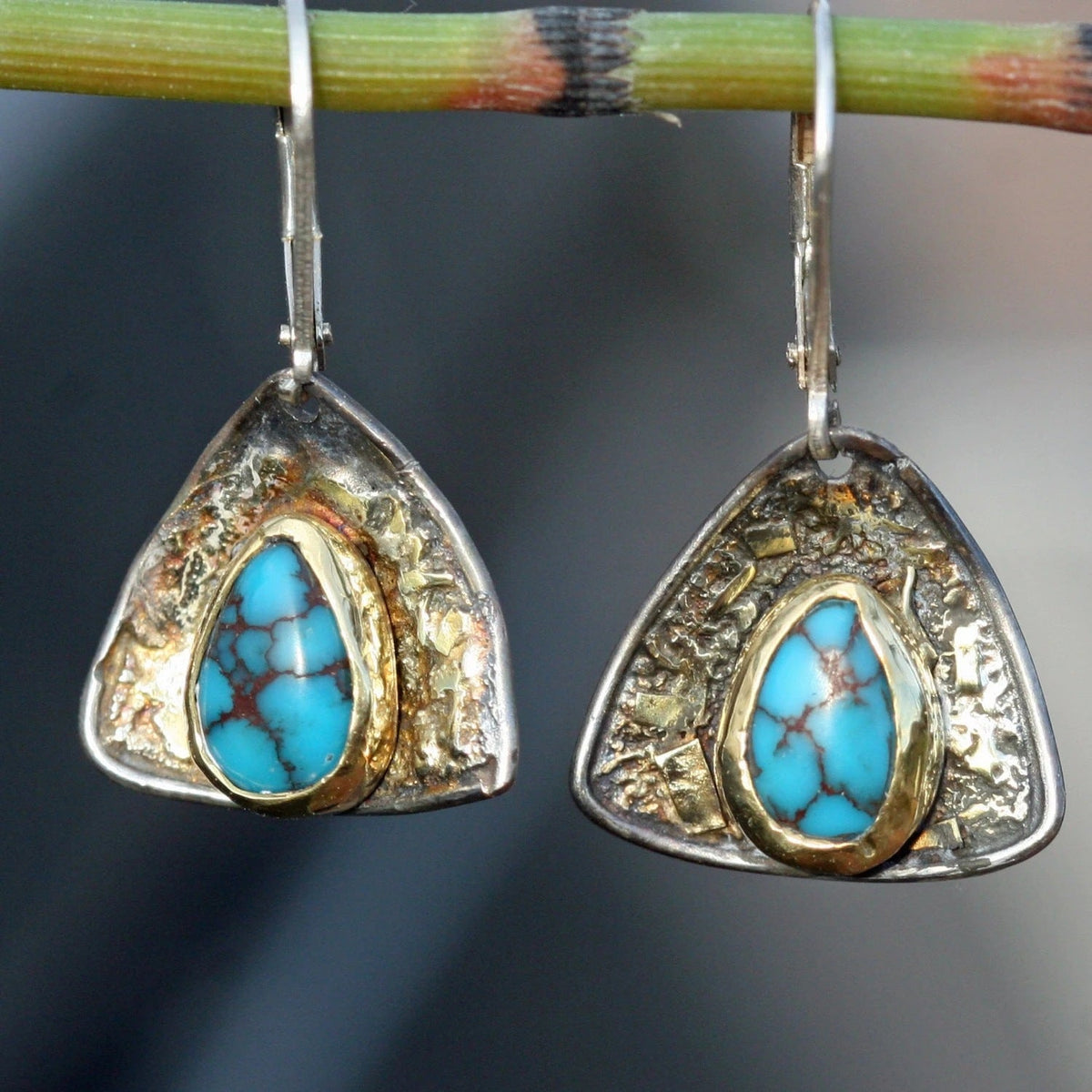 Charming Silver Earring for Any Occasion