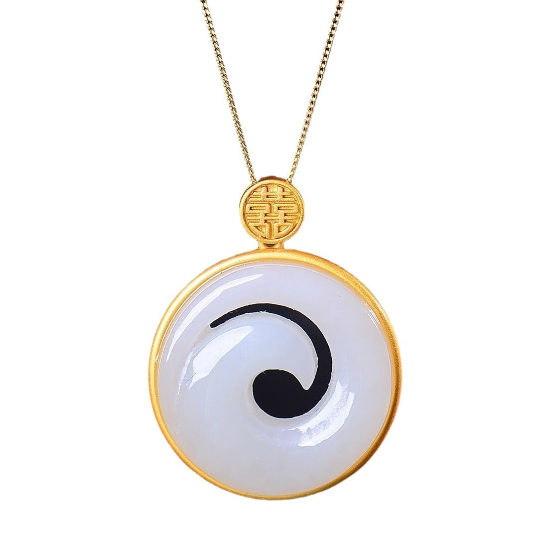 Classic Necklace with Timeless Appeal