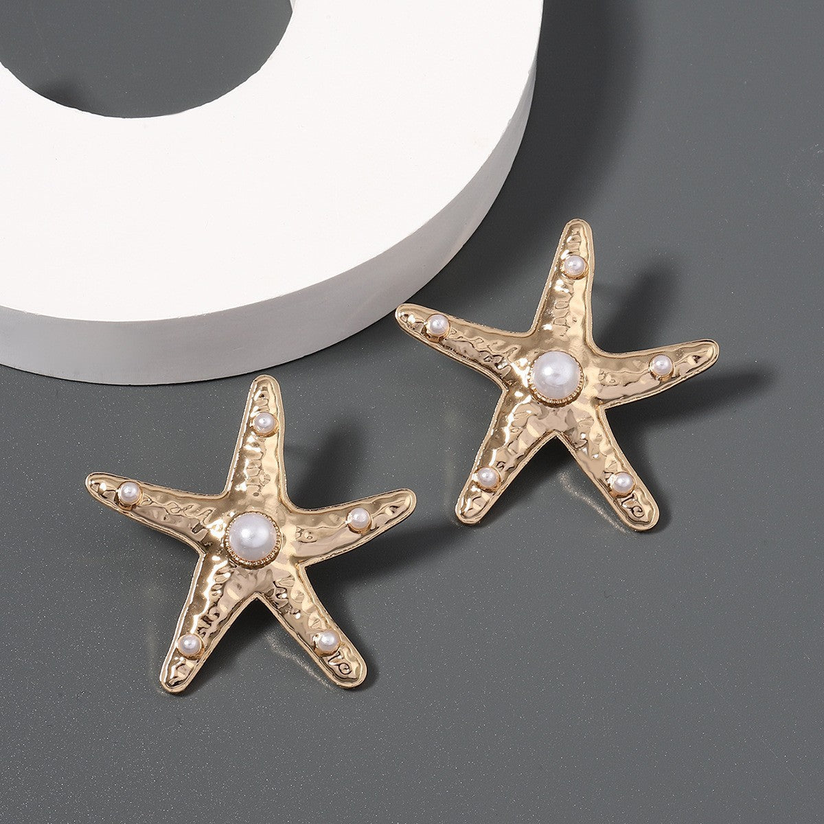Elegant Earring for Every Occasion