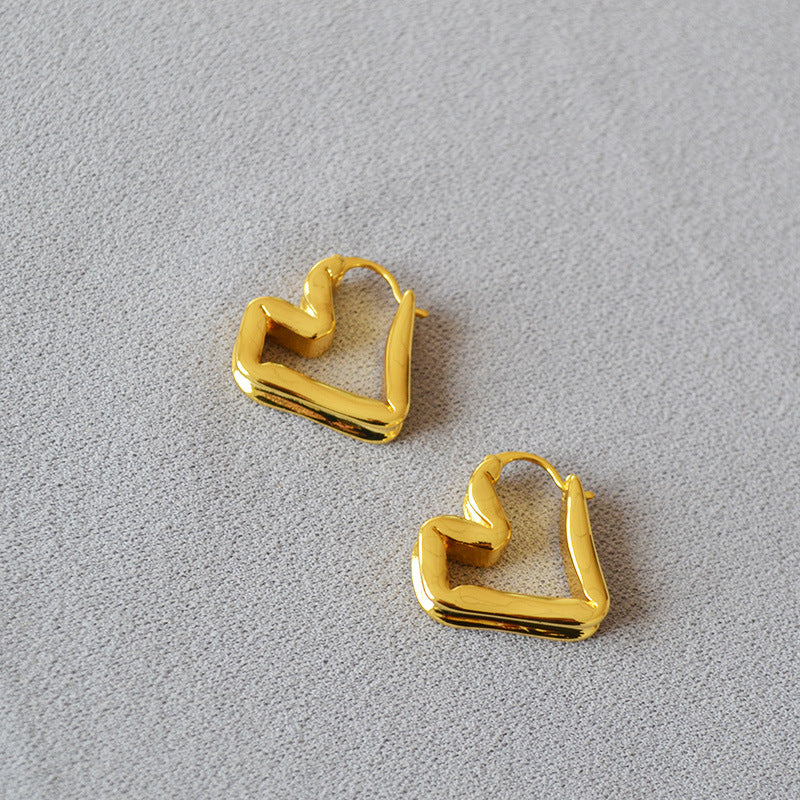 Vintage Handmade Gold Earring