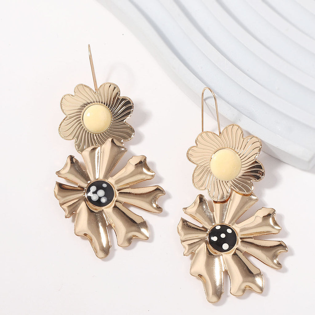 Stunning Earring for Daily Wear