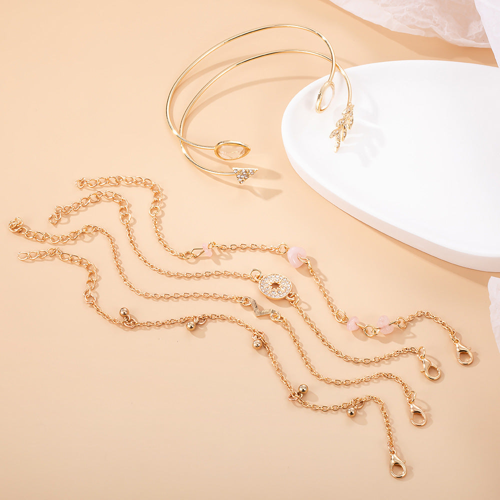 Stunning Gold Bracelet for Daily Wear