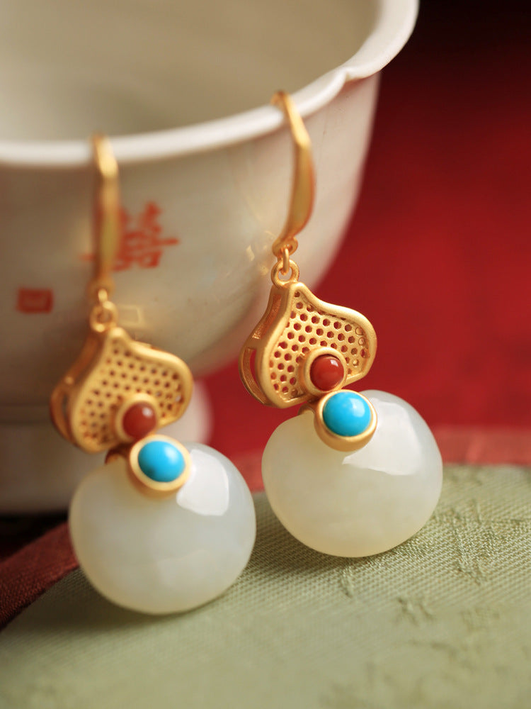 Elegant Gold Earring for Every Occasion