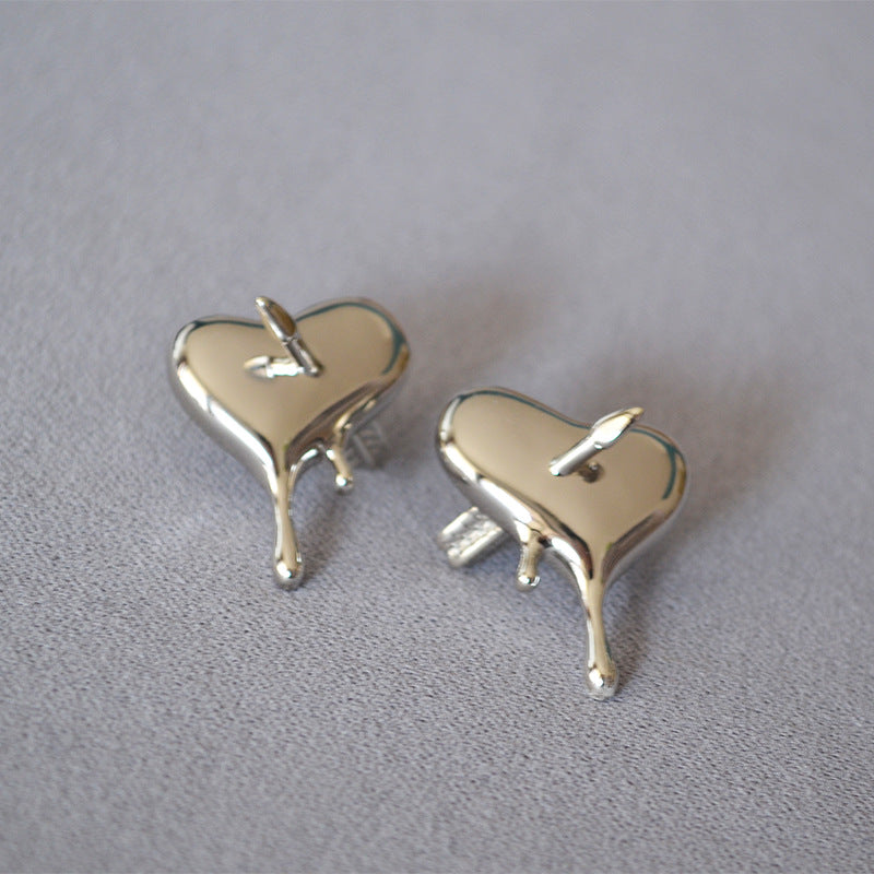 Elegant Silver Earring for Every Occasion