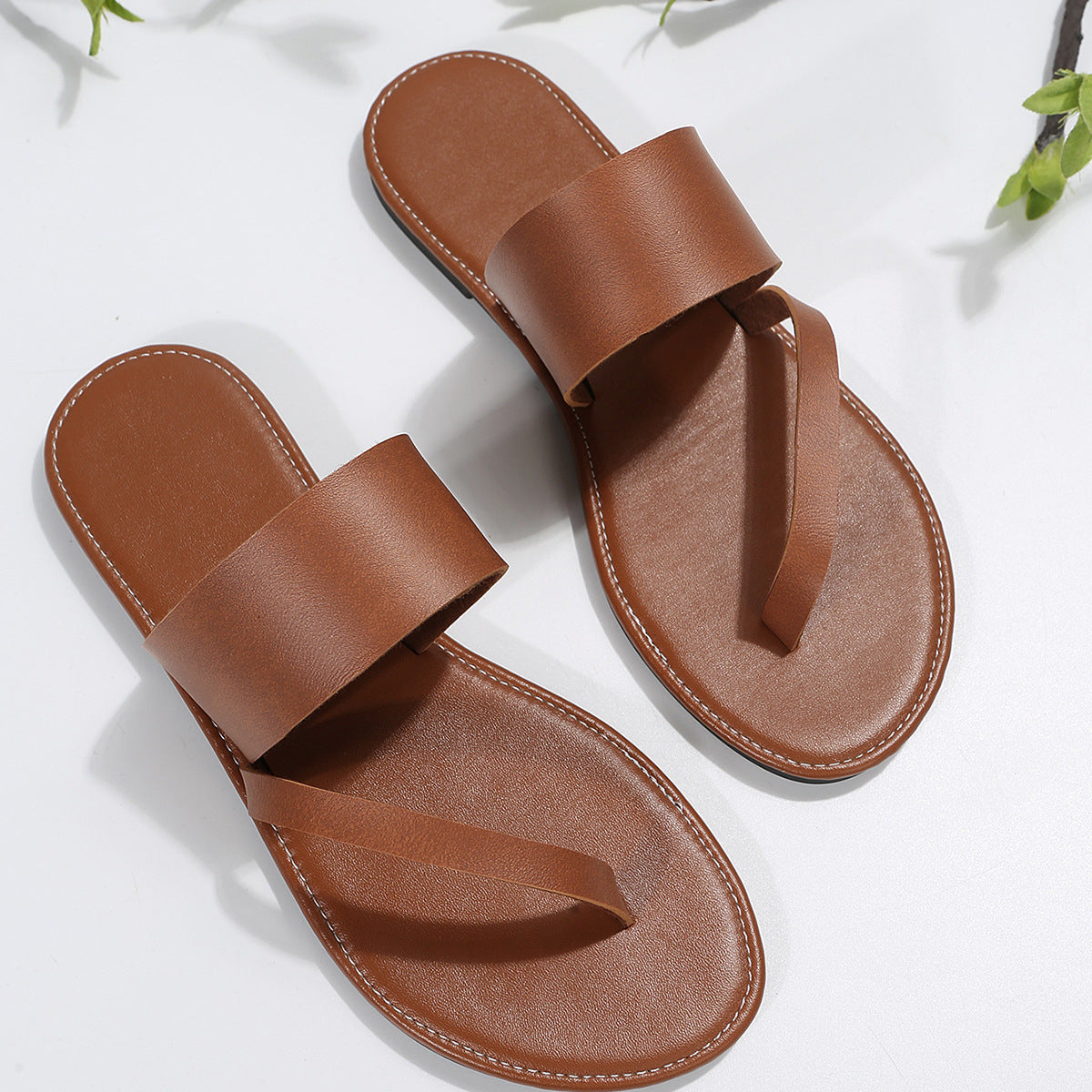 Graceful Orthopedic Sandals for Modern Look