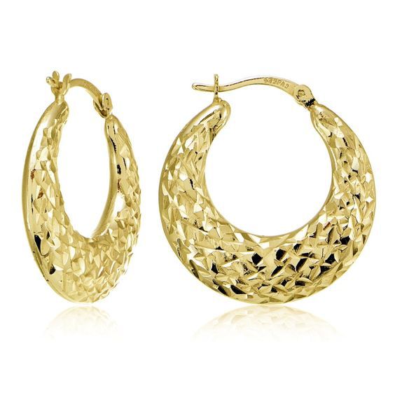 Stunning Gold Earring for Daily Wear