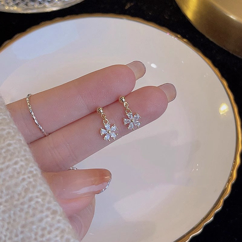 Classic Earring with Timeless Appeal