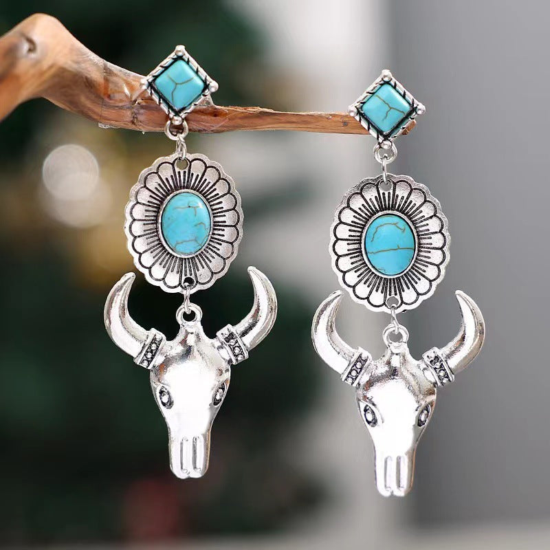 Classic Earring with Timeless Appeal