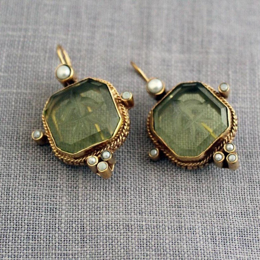 Elegant Pearl Earring for Every Occasion