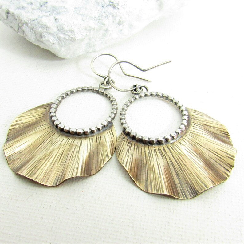 Charming Earring for Any Occasion