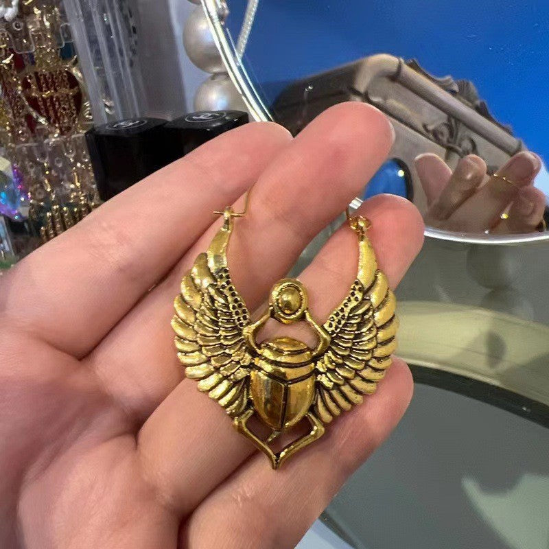 Delicate Artisan Gold Earring